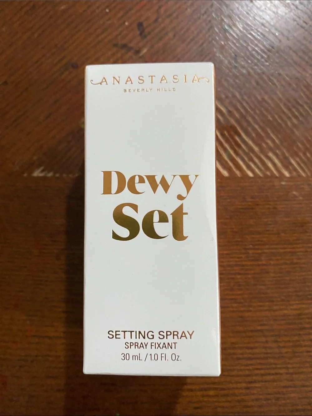 Anastasia Beverly Hills Dewy Set Setting Spray — White & Gold Packaging